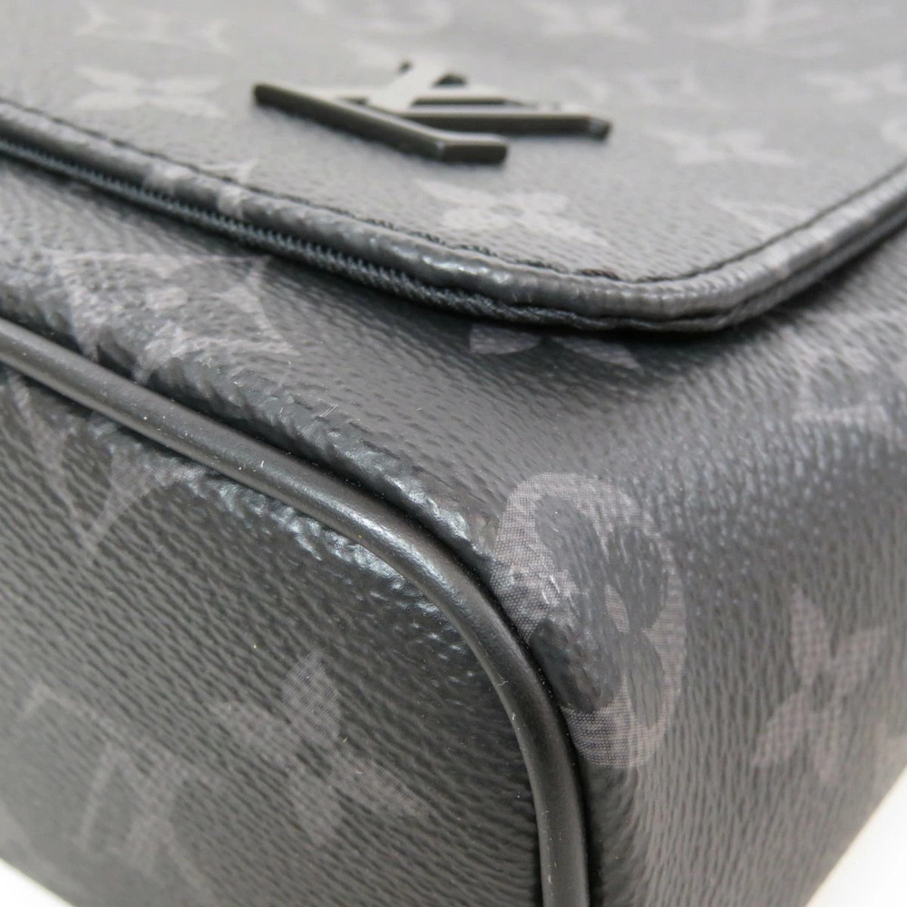 Louis Vuitton District Monogram Shoulder Bag Canvas Leather Eclipse Black - Picture 8 of 9